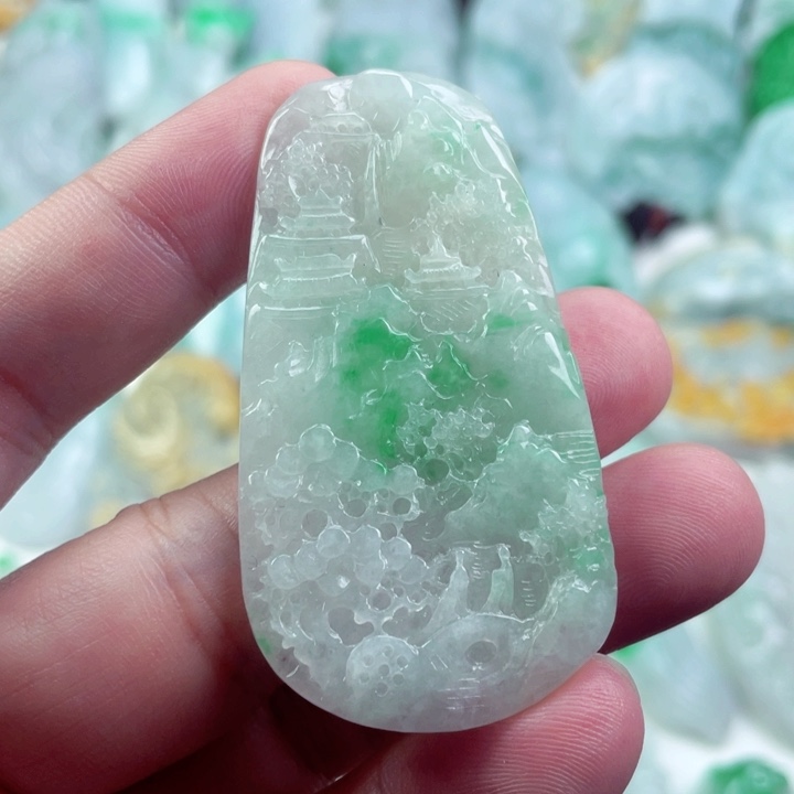 翡翠未镶嵌吊坠(不含链)