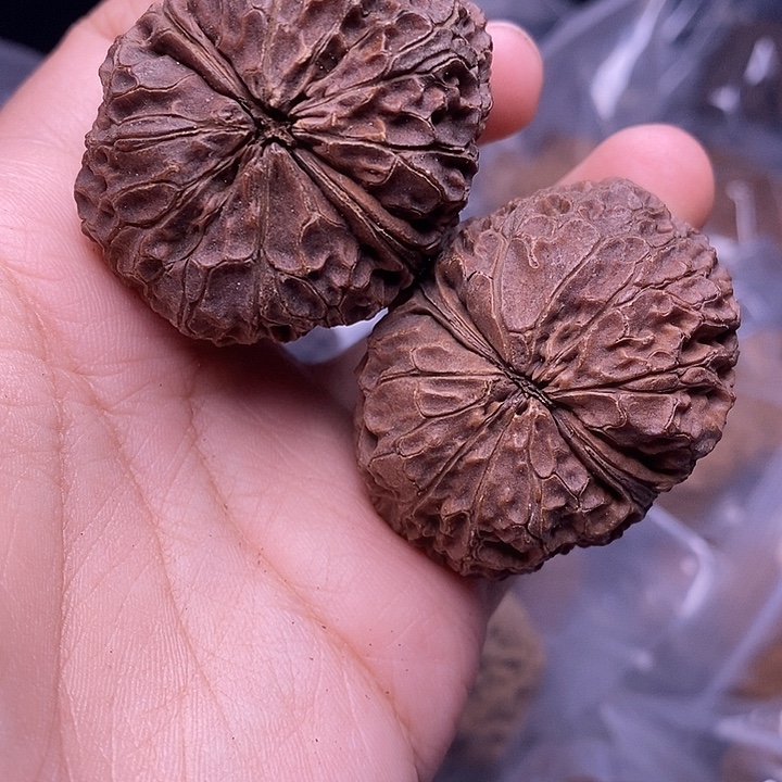 文玩核桃把件  190