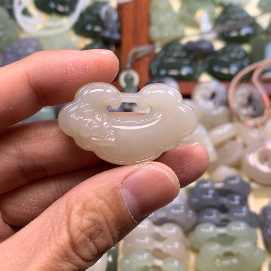 【闪购商品】和田玉颈饰未镶嵌