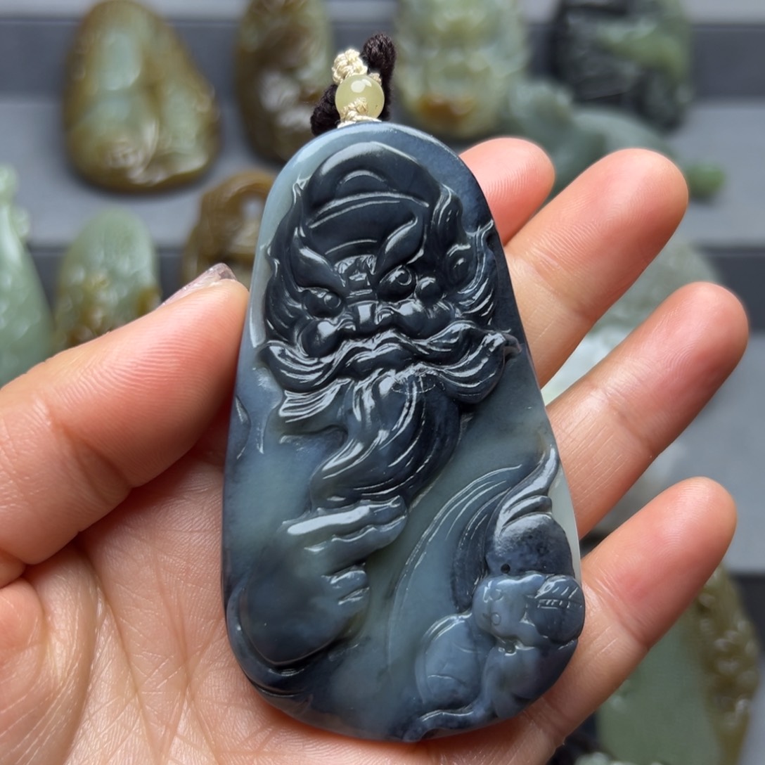 和田玉颈饰未镶嵌n***薛