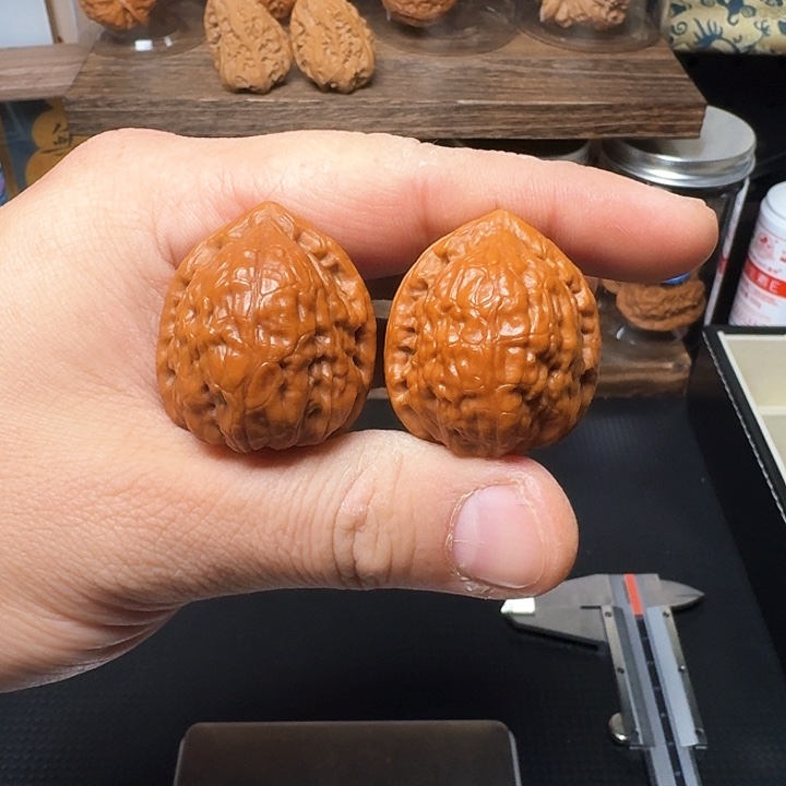 文玩核桃把件全品32尺寸手捻平谷舍利……