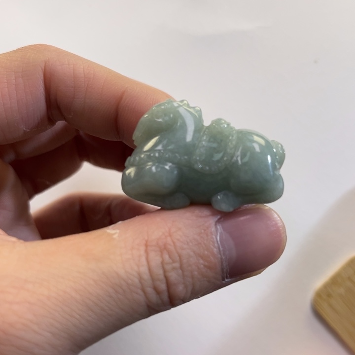 翡翠吊坠(赠链)未镶嵌代编织