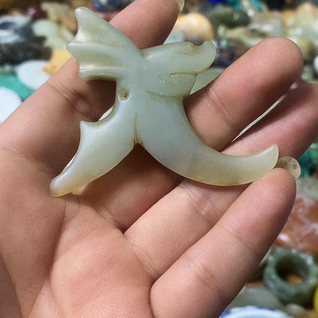 和田玉（糖玉）未镶嵌挂件