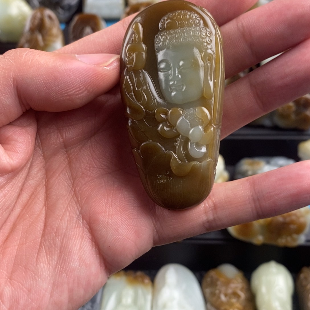 和田玉挂件未镶嵌