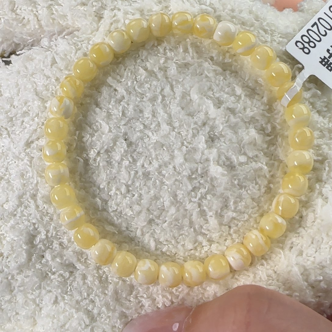 琥珀未镶嵌珠宝奇石6