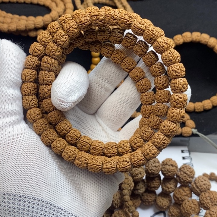 金刚菩提吊坠毕业级盘龙藏切108