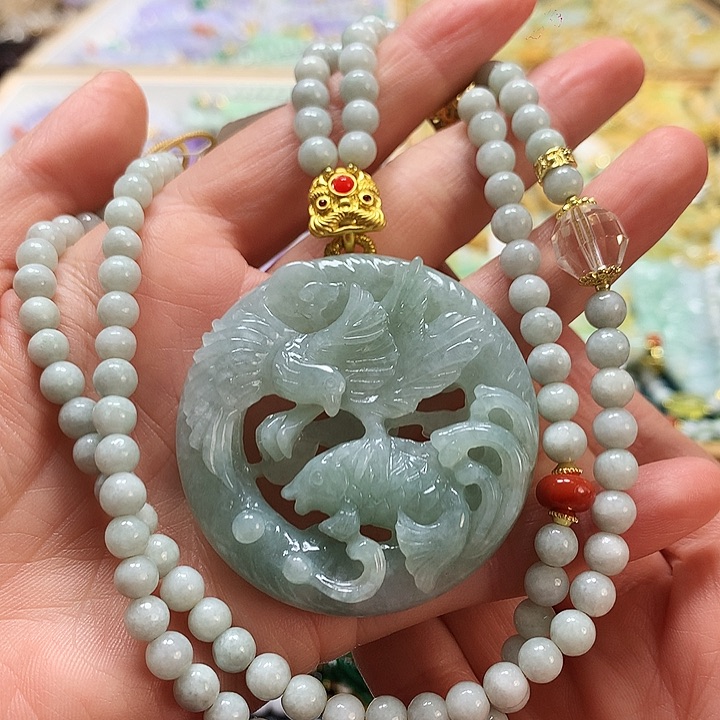翡翠颈饰未镶嵌吊坠