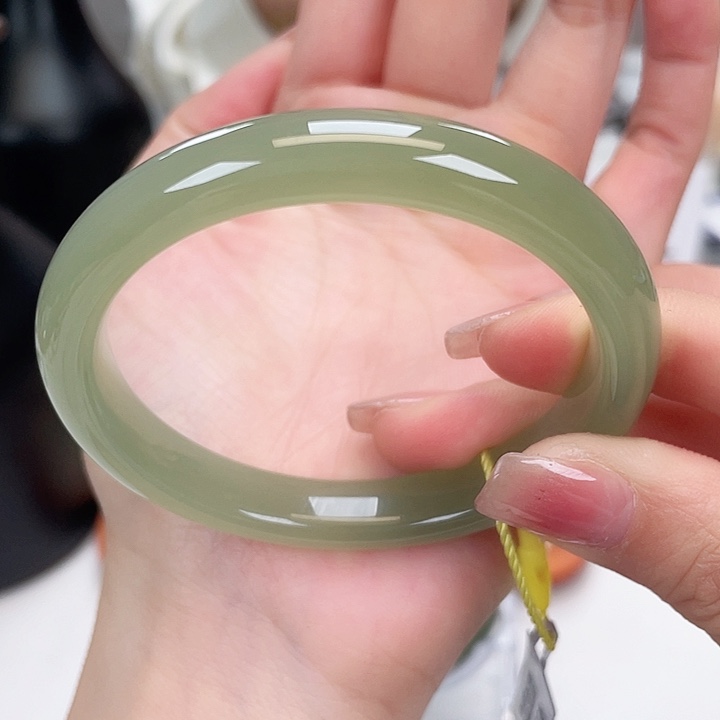 和田玉手镯5657未镶嵌