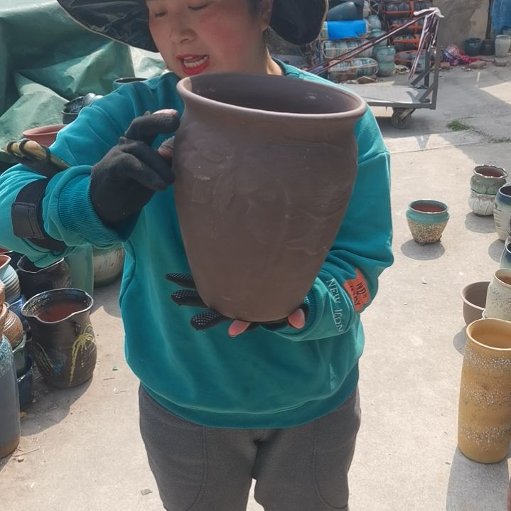 红陶口20高25瑕疵