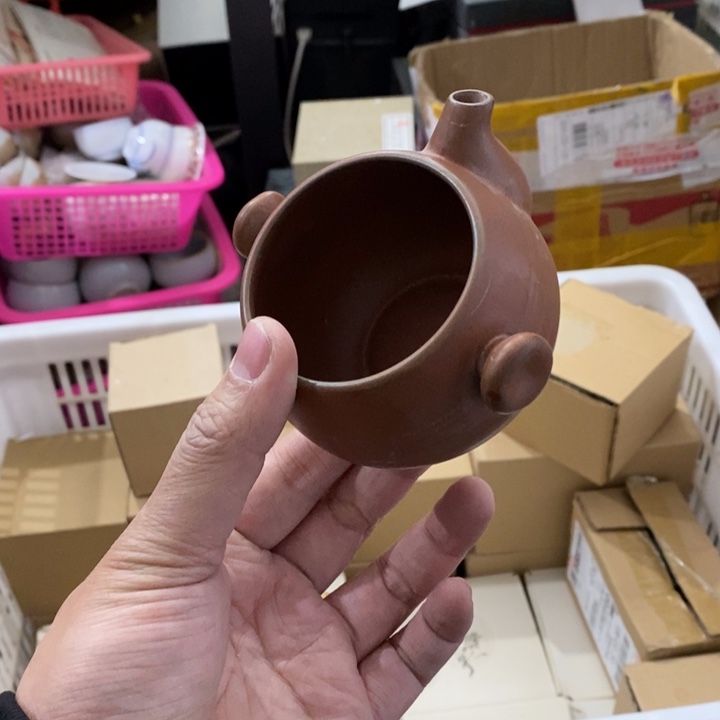 陶瓷艺术品及陶瓷壶