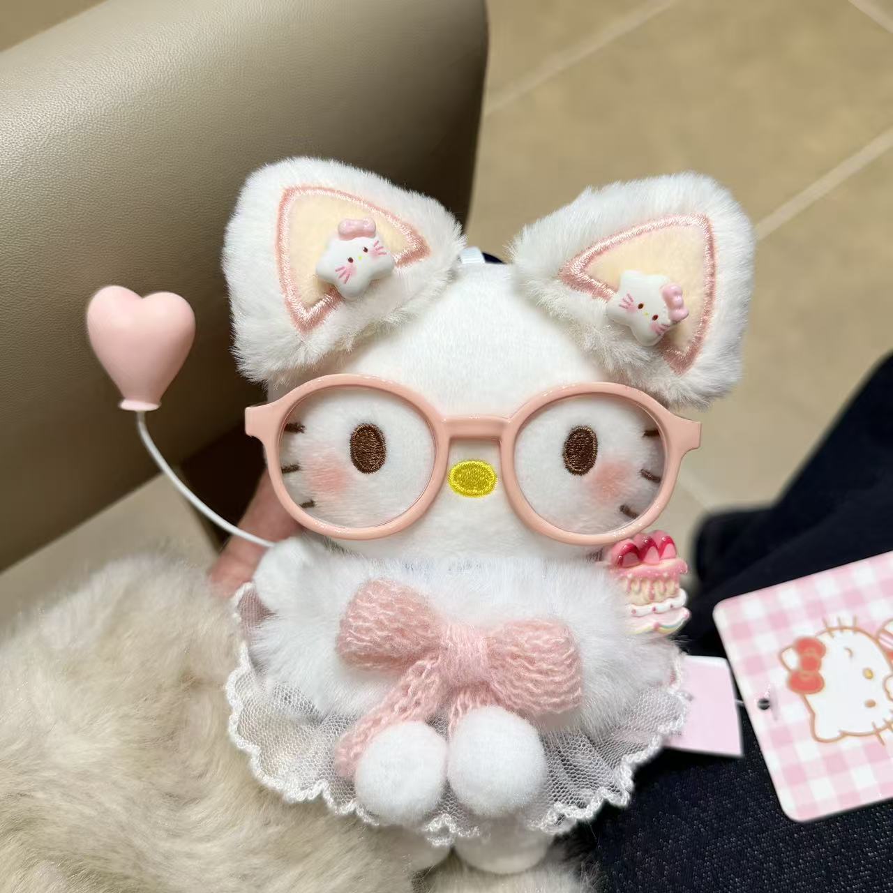 正版【Kitty挂件】可爱奶乎乎小猫三丽鸥可爱毛绒玩具挂件配饰玩偶
