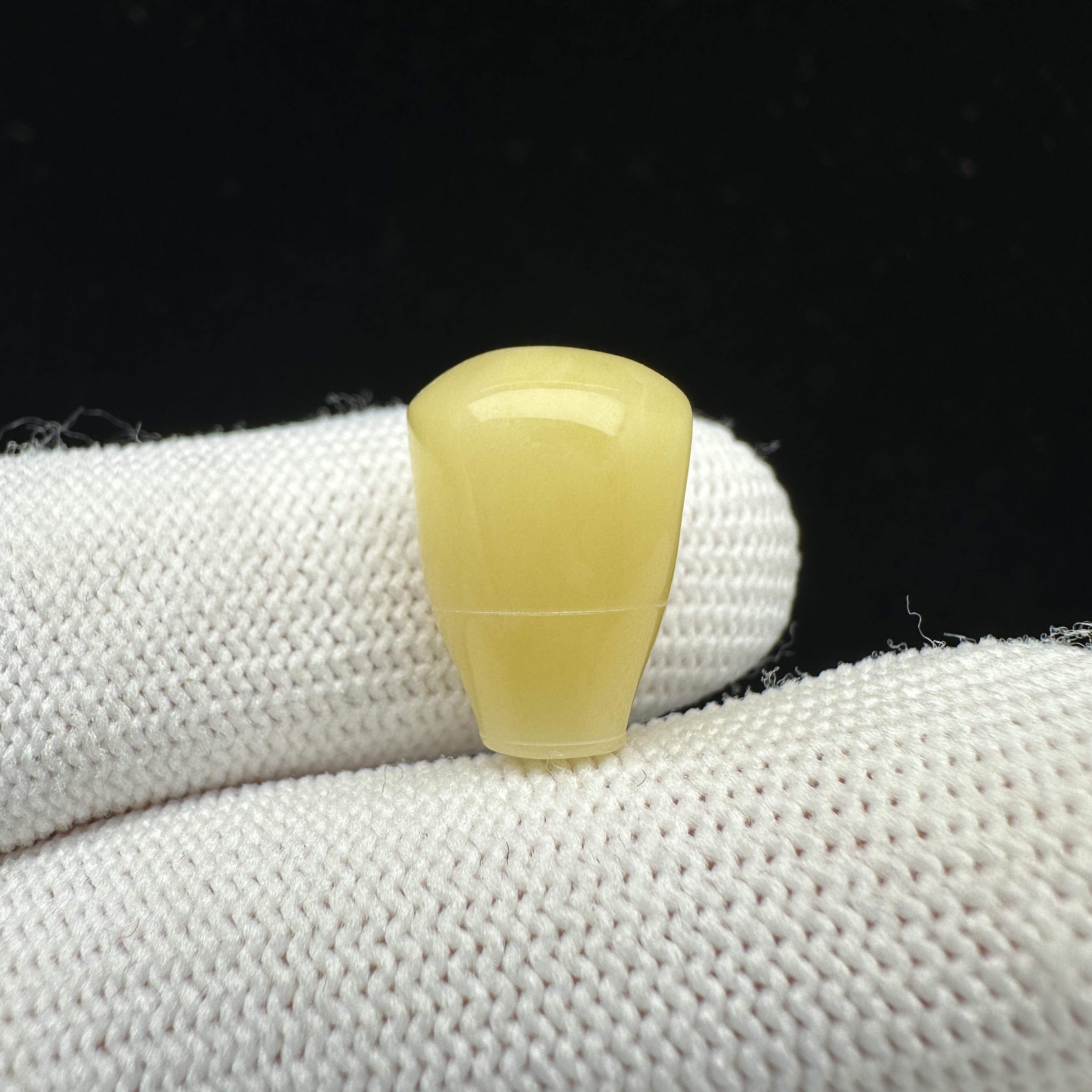 J6443天然原矿蜜蜡 蜜蜡三通 11*15.8mm 80克价
