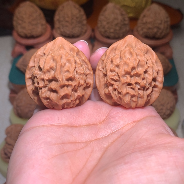 文玩核桃把件龙鳞