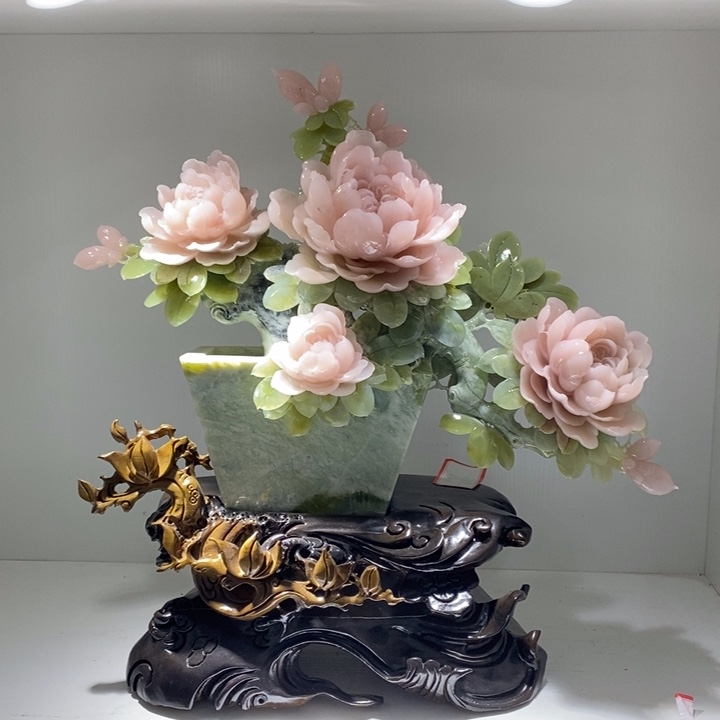 未镶嵌蛇纹石玉（覆膜）珠宝奇石