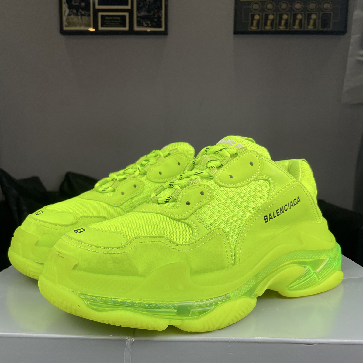 95新 Balenciaga/巴黎世家 Triple s荧光绿老爹鞋43码原盒97新