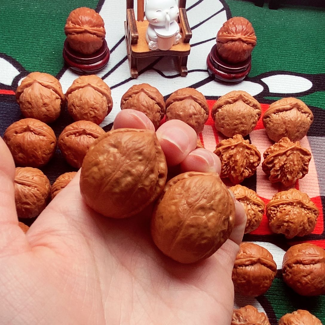 文玩核桃吊坠开心果