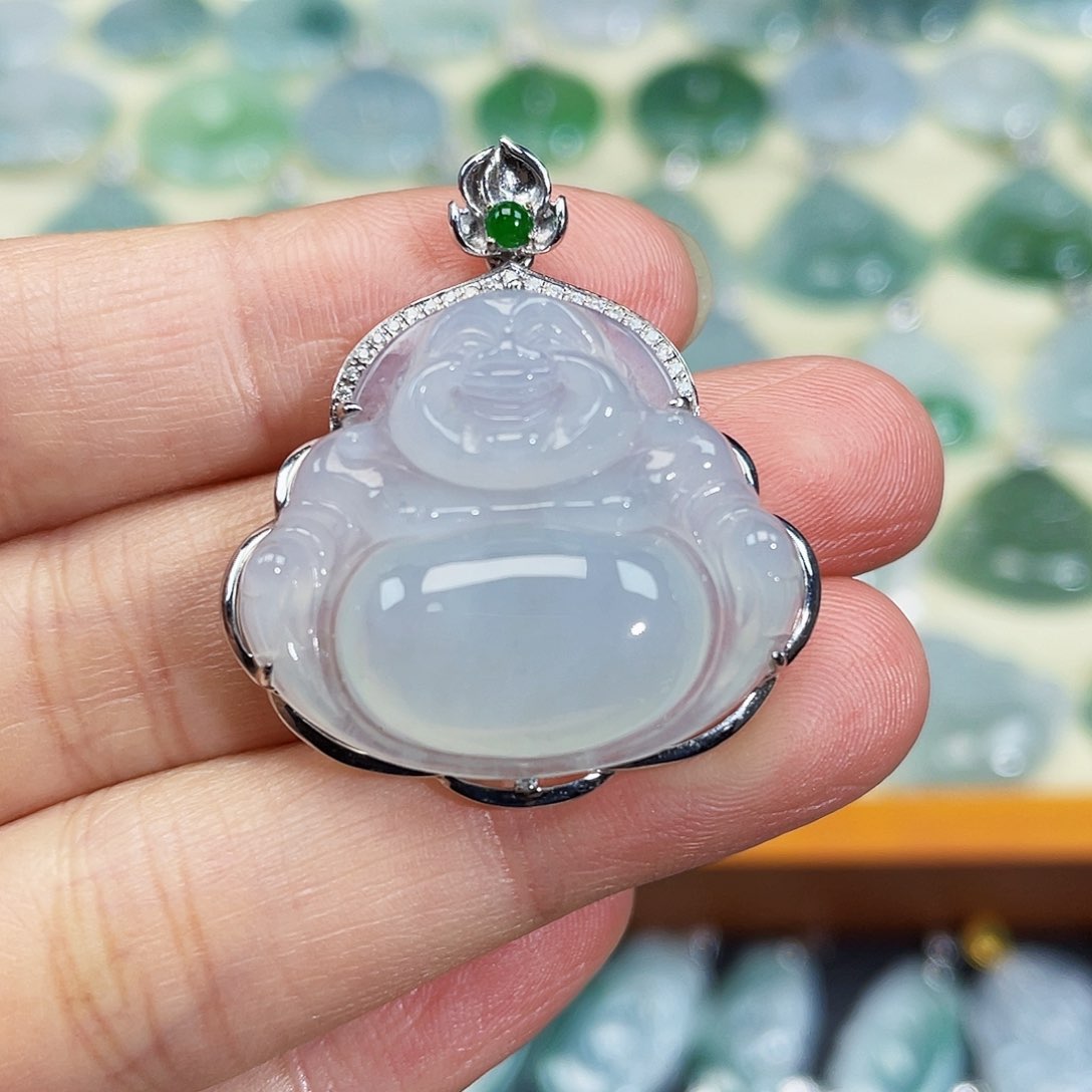 翡翠颈饰18K金镶嵌吊坠