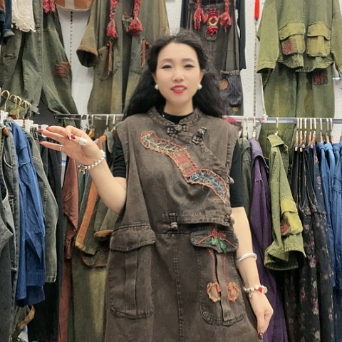 刺绣招财猫牛仔旗袍马甲裙