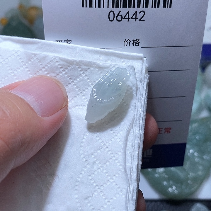 翡翠未镶嵌颈饰天光墟翡翠市场现金代购