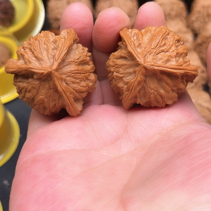 文玩核桃吊坠我想要