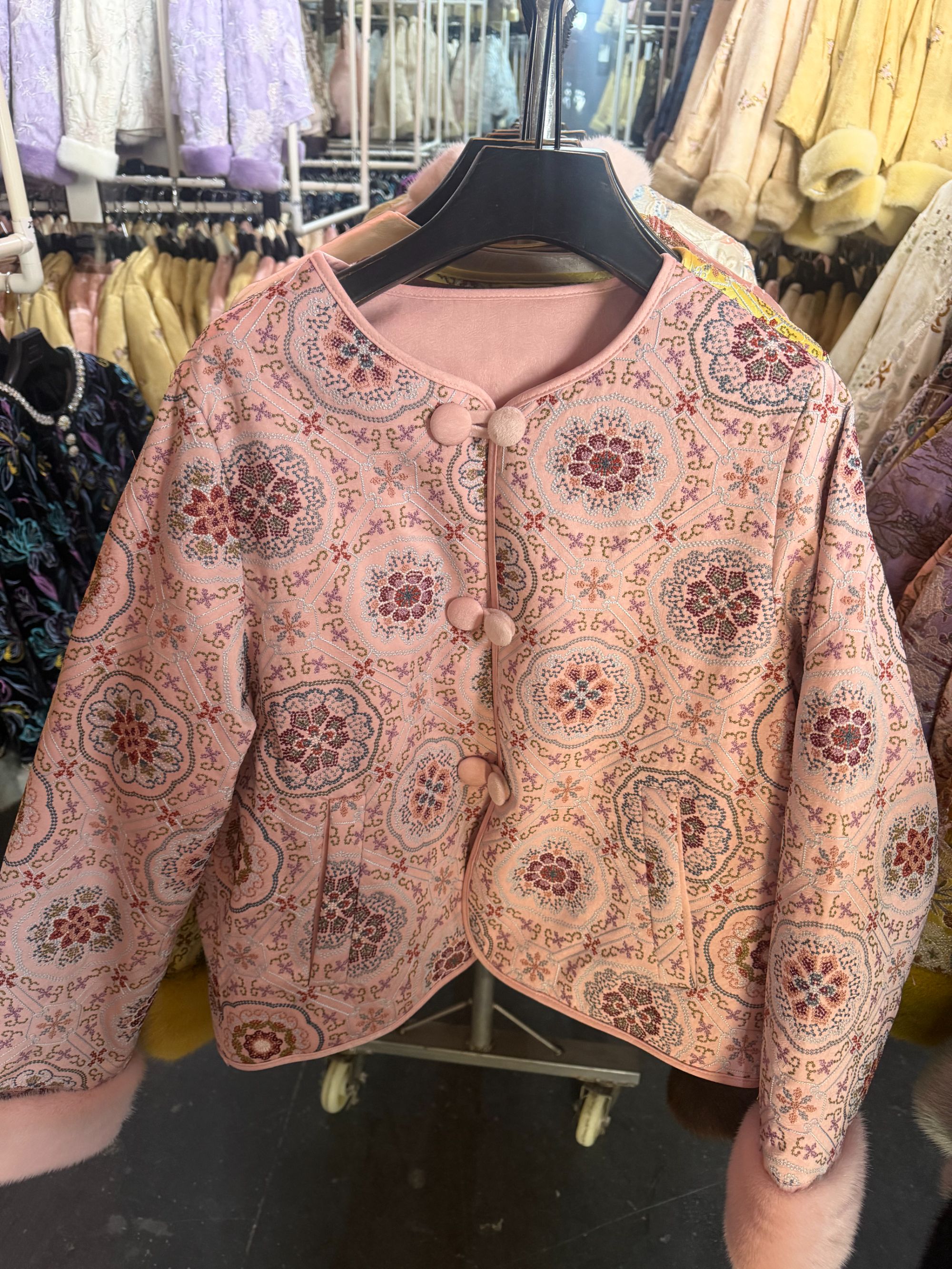 JDJ洁哥国风鹅绒水貂重工亮片刺绣轻奢羽绒外套66039-2