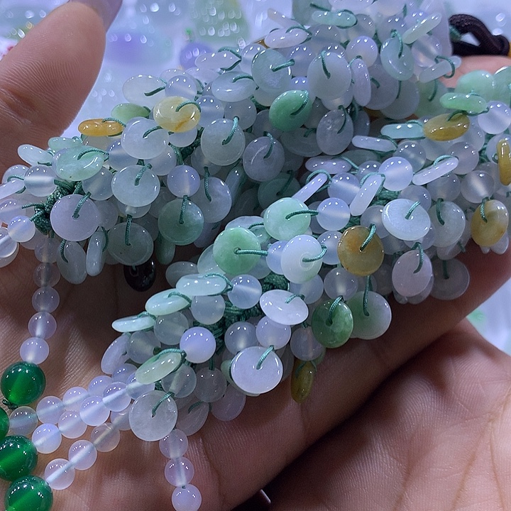 翡翠未镶嵌颈饰天然翡翠A货车挂多样性发货发其一