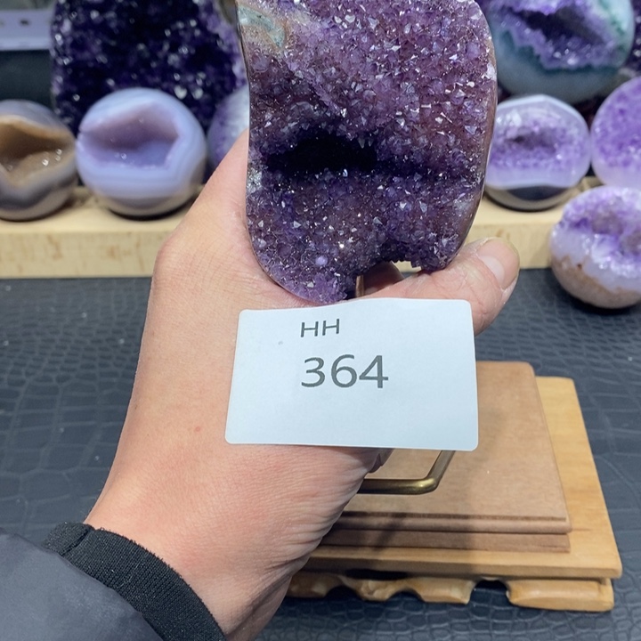 紫晶大型摆件（非配饰）未镶嵌