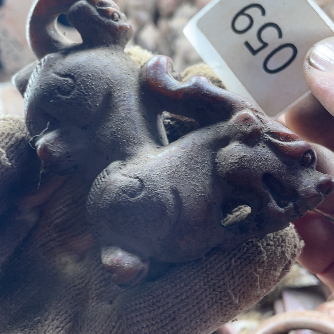 和田玉（糖玉）未镶嵌挂件