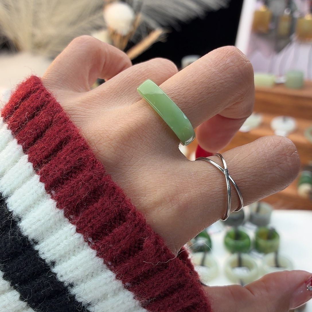 和田玉未镶嵌戒指i85翠青马鞍17.7mm