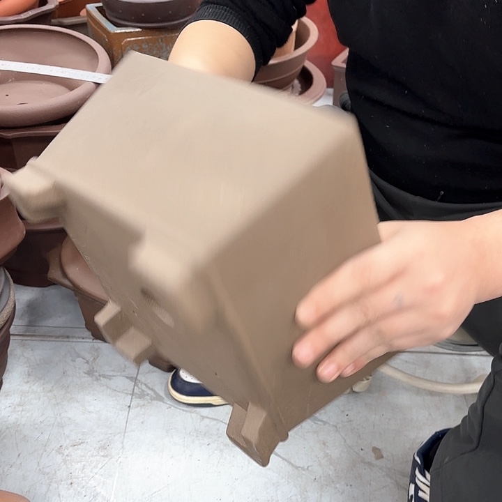 紫砂花盆紫砂的颜色很好看