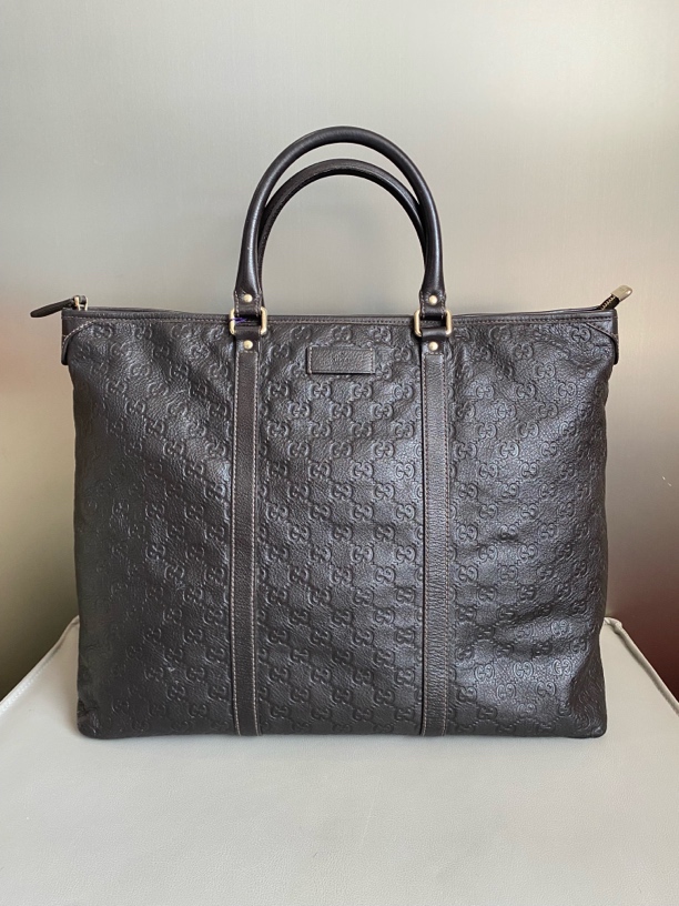 95新 GUCCI/古驰 棕色全皮压纹拉链手提托特包zp151
