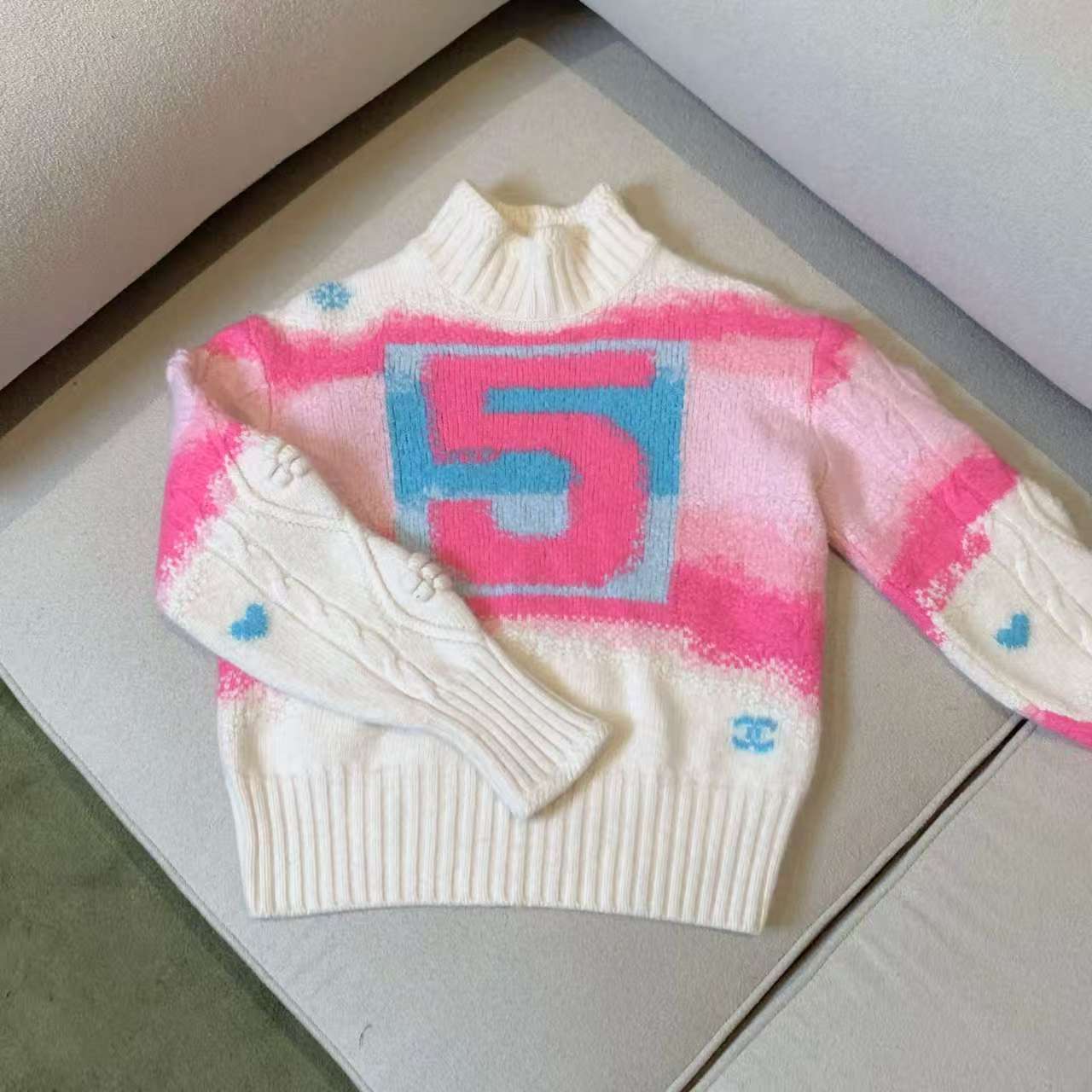 99新 Chanel/香奈儿 21N滑雪系列毛衣/26060575/代卖服务/12期
