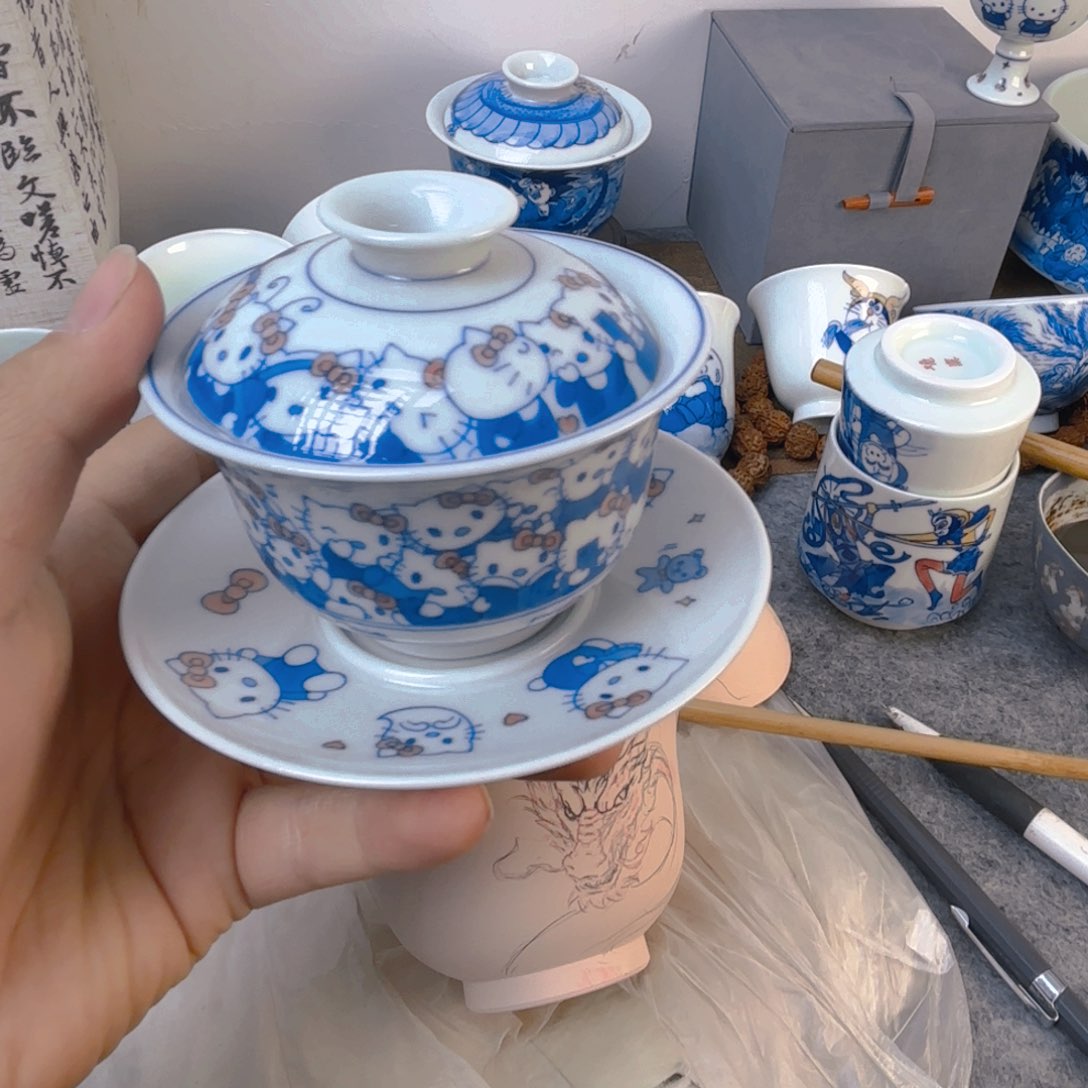 景德镇陶瓷动漫杯