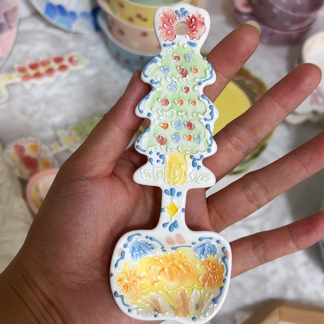 手绘创意高温釉下彩陶瓷