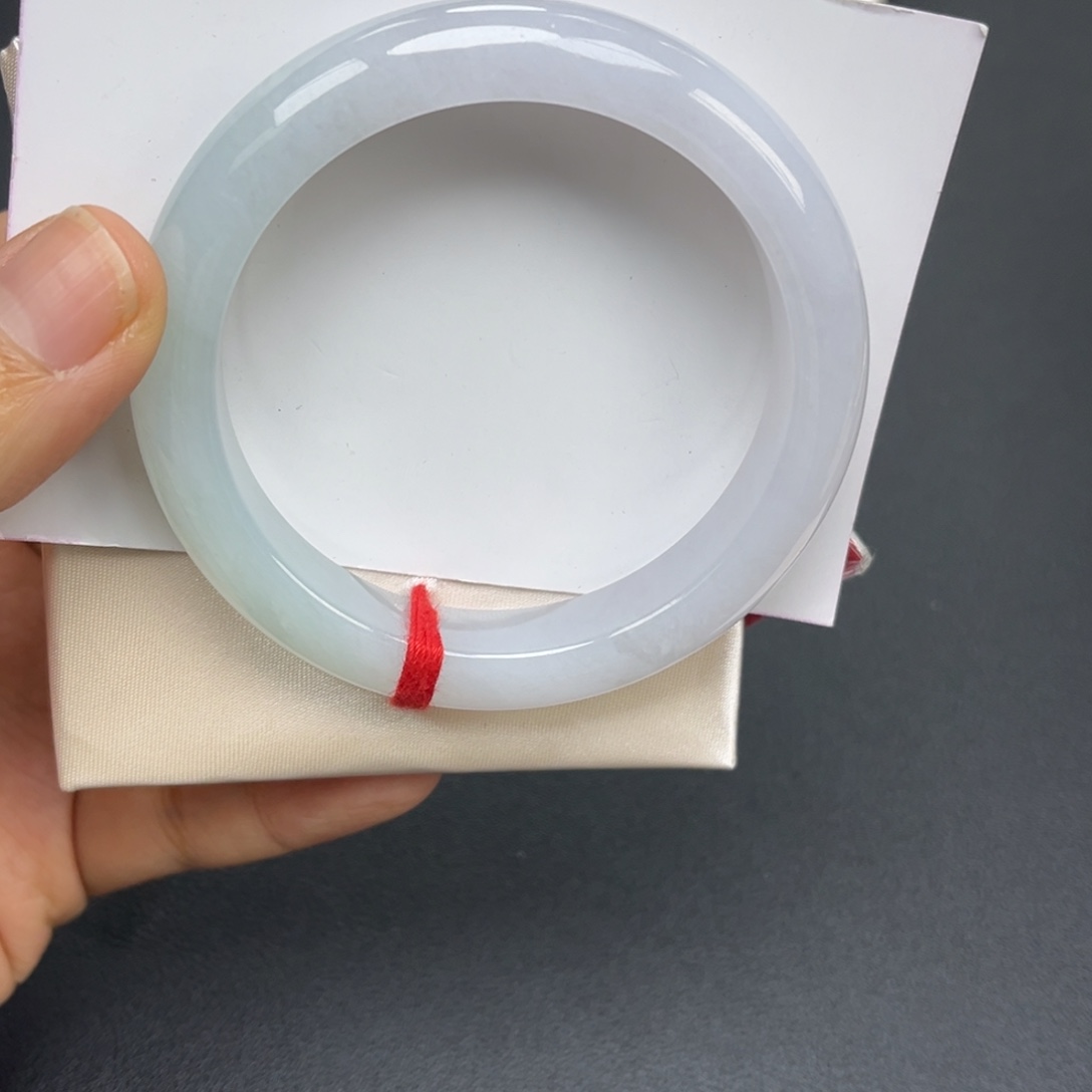 翡翠未镶嵌手镯手镯