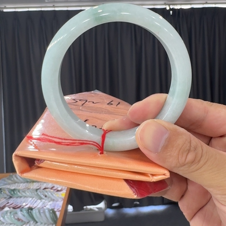 翡翠手镯未镶嵌佩****@纯天然缅甸翡翠a货