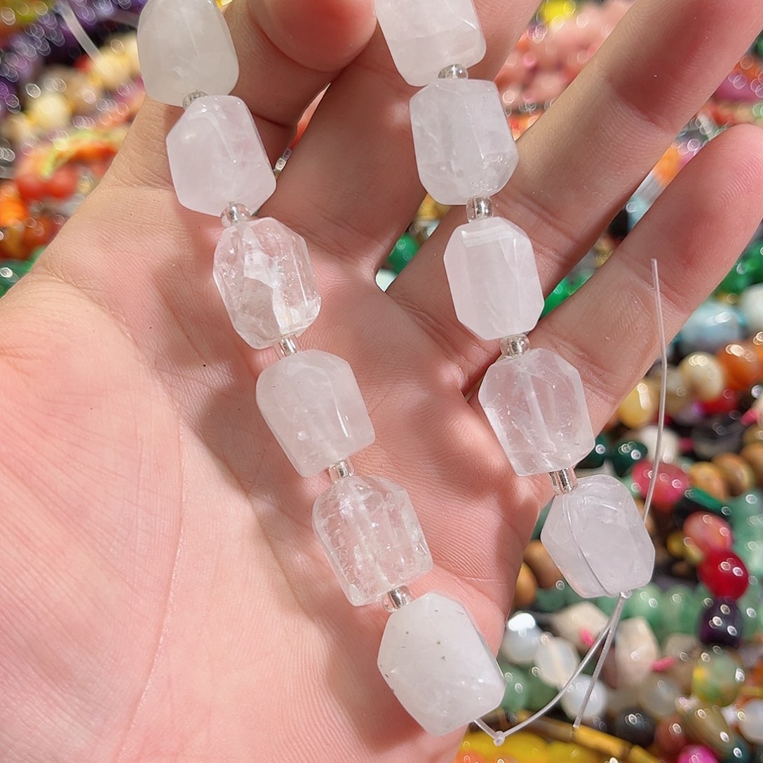 玛瑙/玉髓未镶嵌珠宝半成品白水晶短条13x17mm