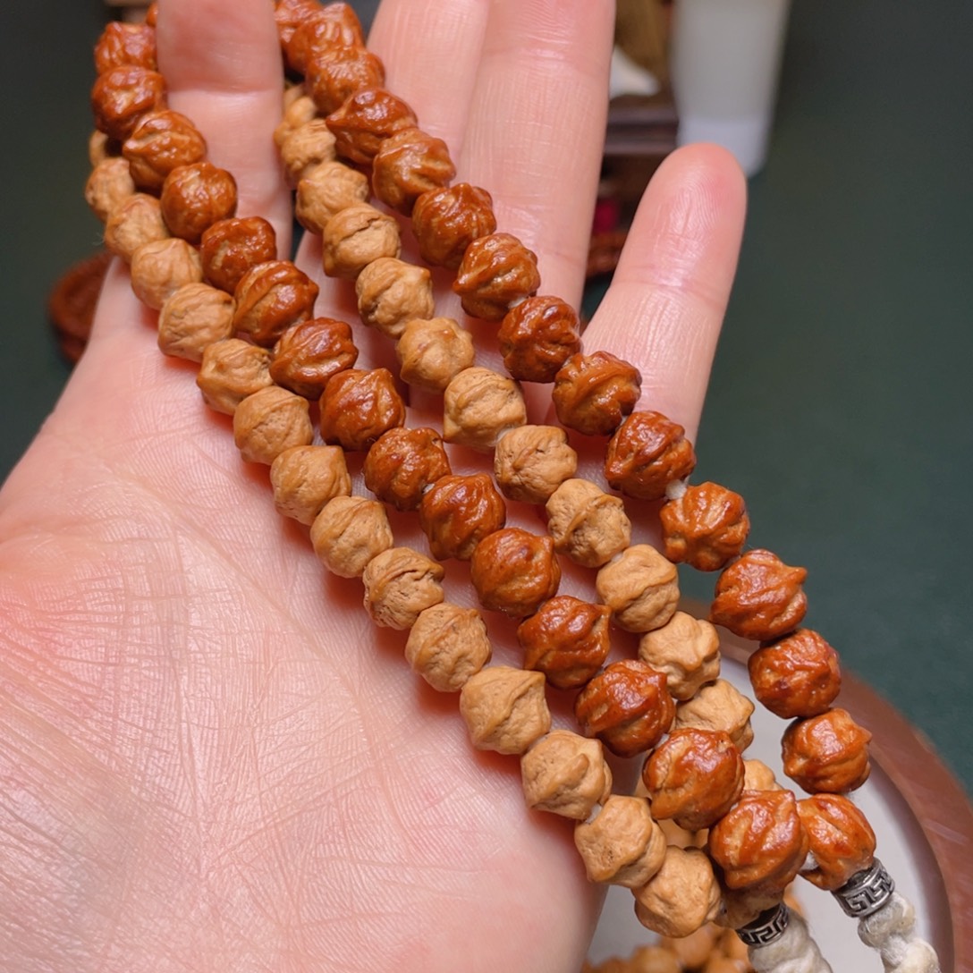 柏香籽/百香籽吊坠白芽横打手持