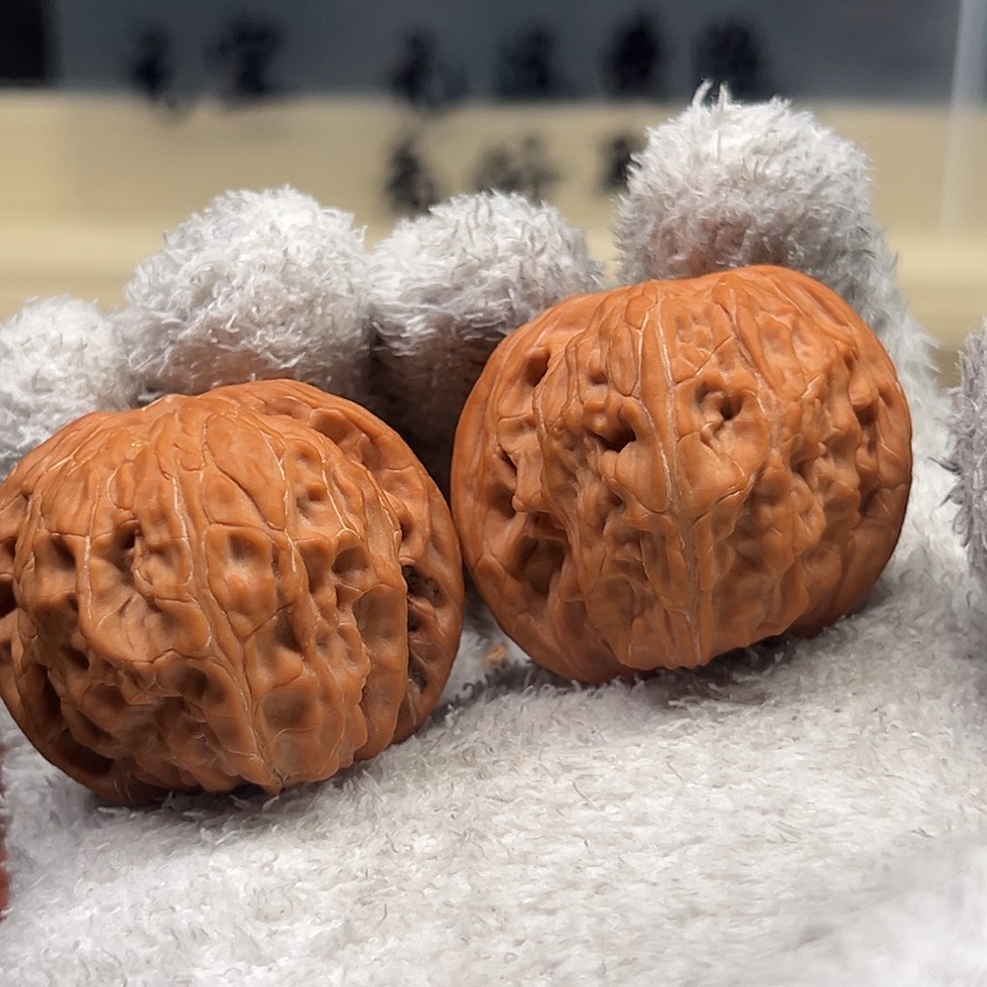 跪***投吊坠文玩核桃38全品磨盘