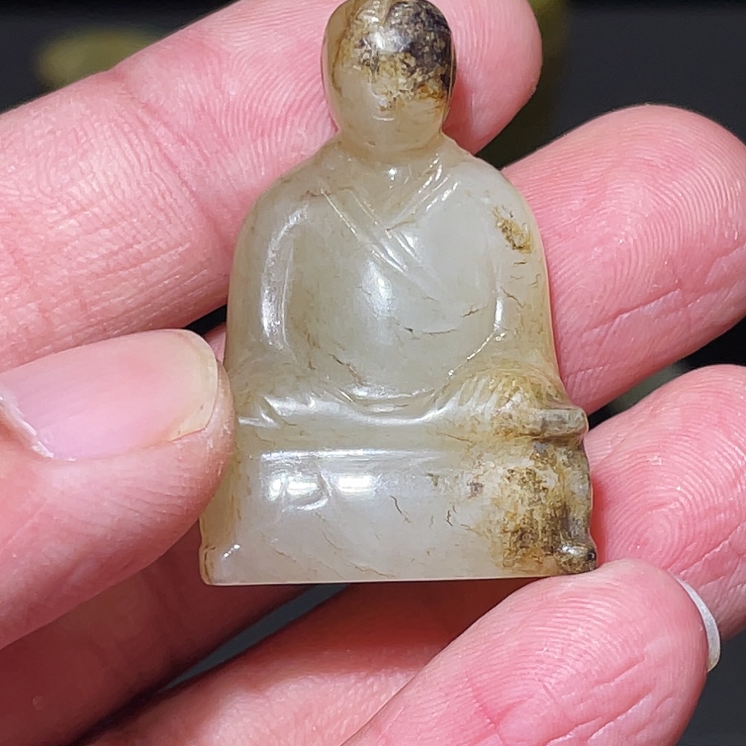 亚***轩和田玉（糖玉）未镶嵌挂件