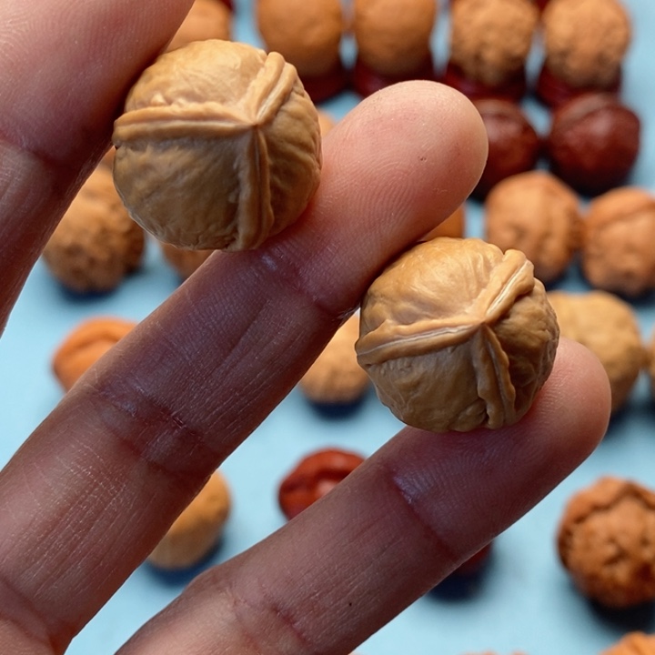 文玩核桃把件精品文玩手捻元