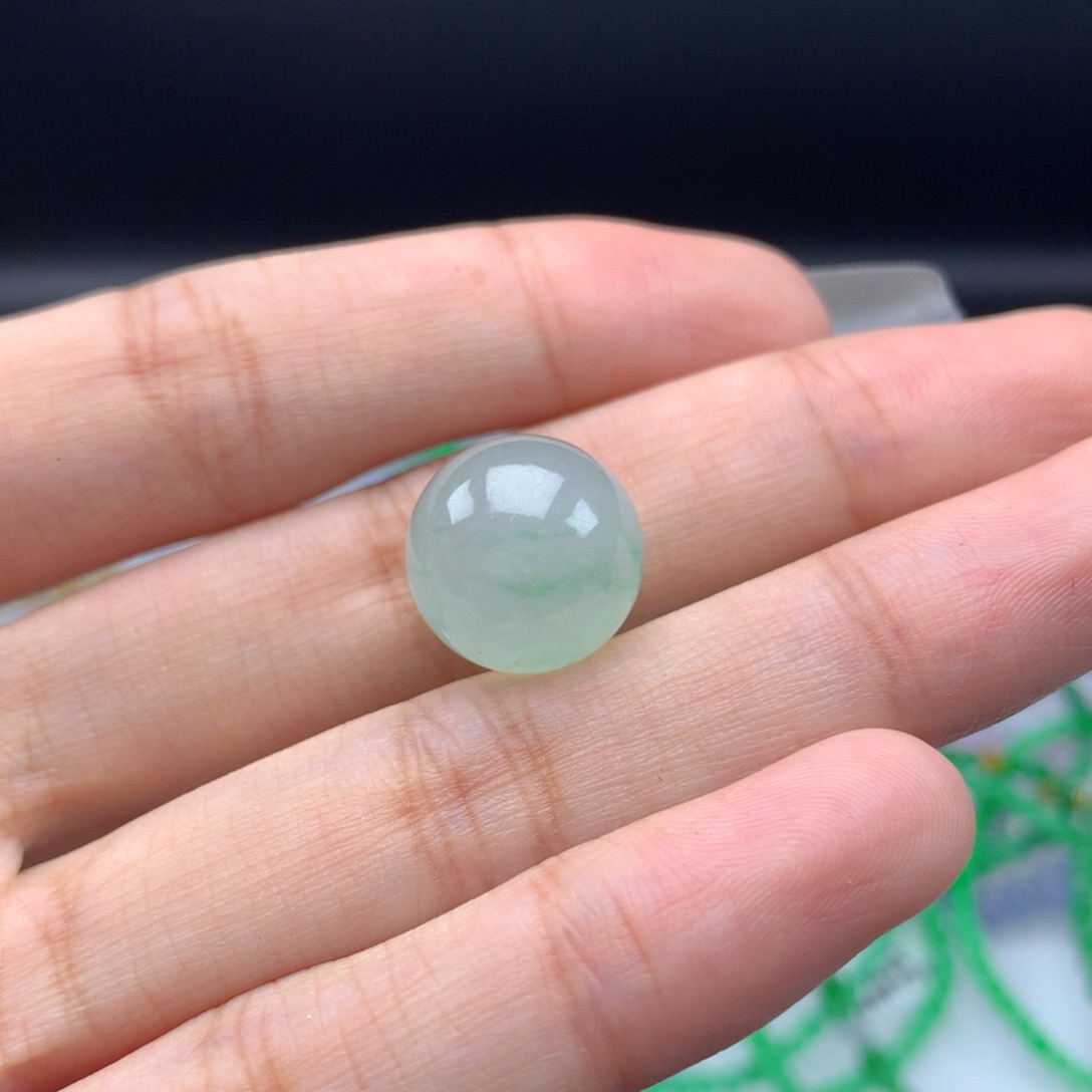 翡翠手链未镶嵌卡