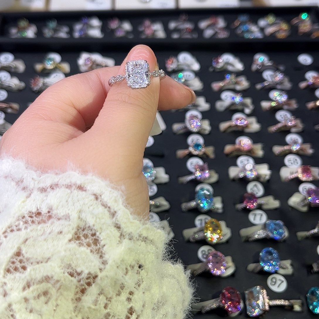 莫桑石非金属SHＫ白长方白冰花三卡-14