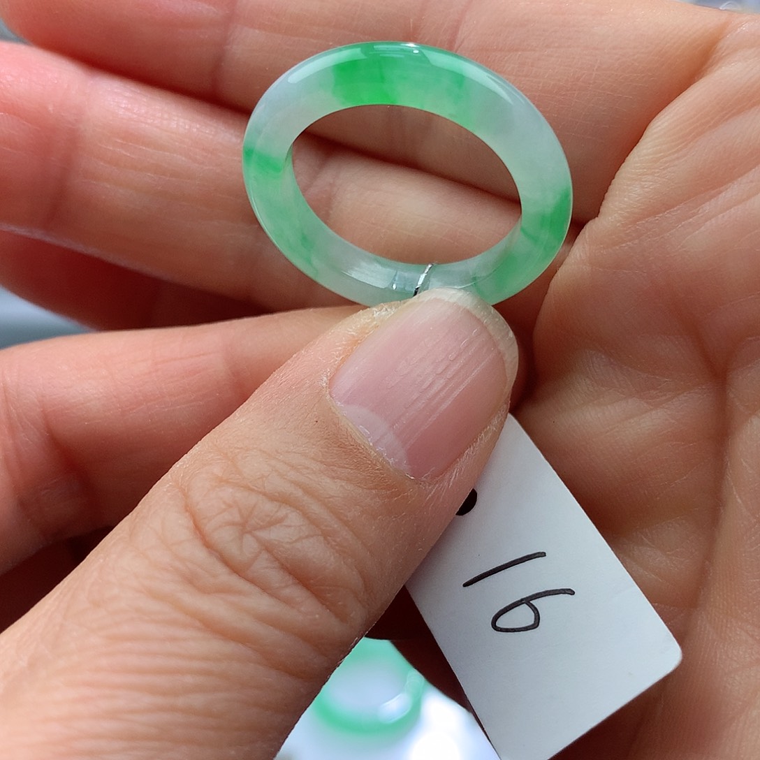 翡翠戒指未镶嵌16号