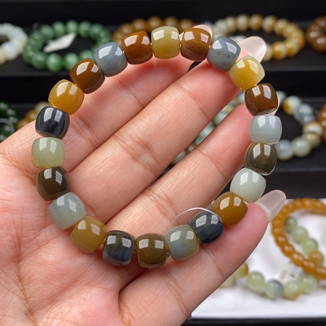 和田玉未镶嵌手串