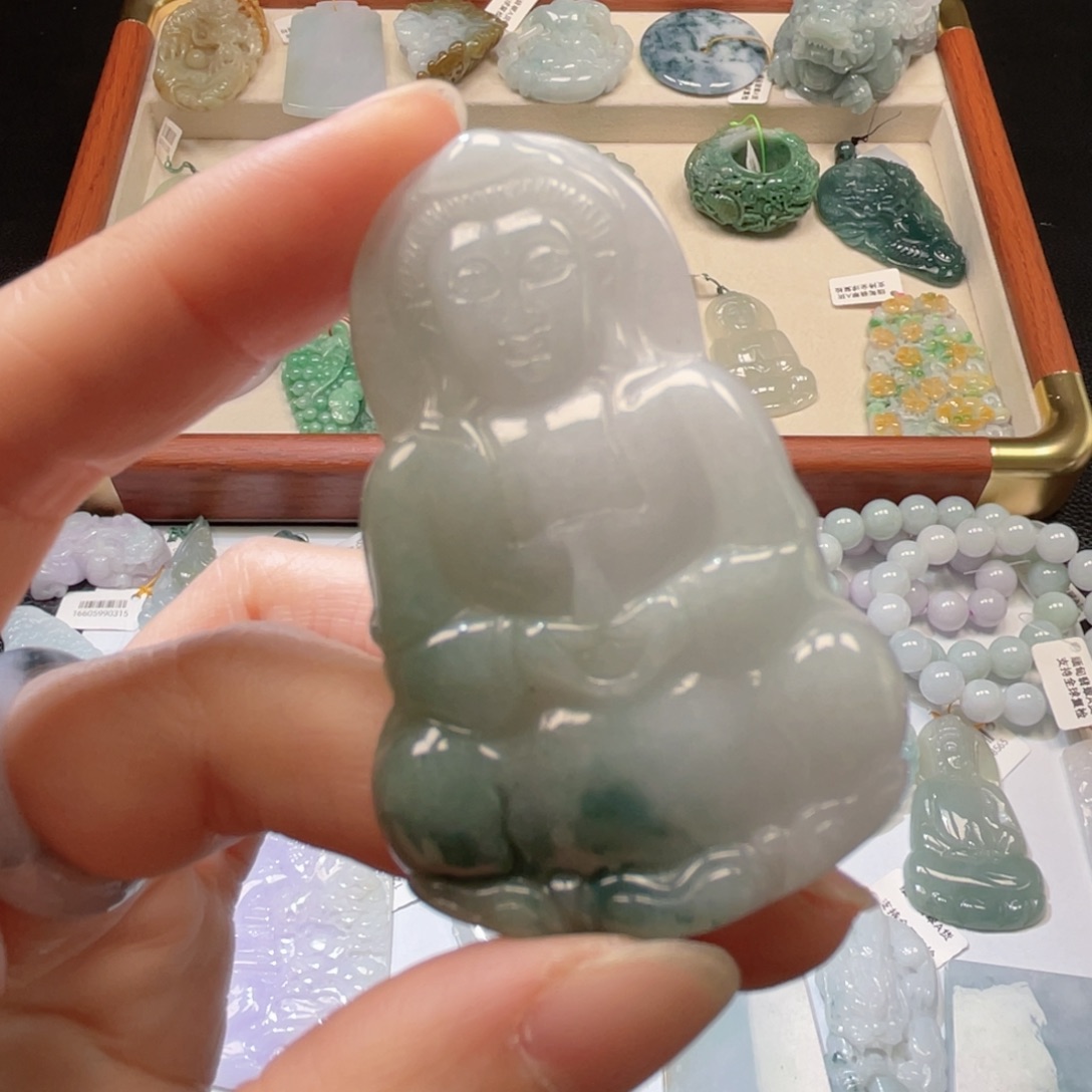 翡翠未镶嵌颈饰翡翠10