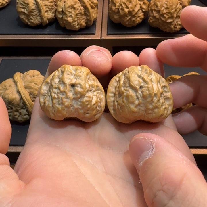 文玩核桃把件蛤蟆头34