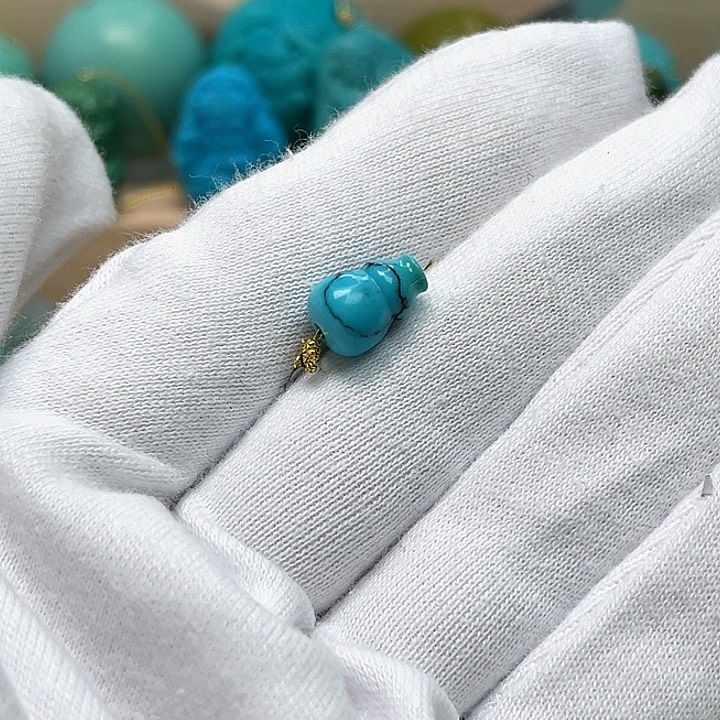 绿松石珠宝未镶嵌