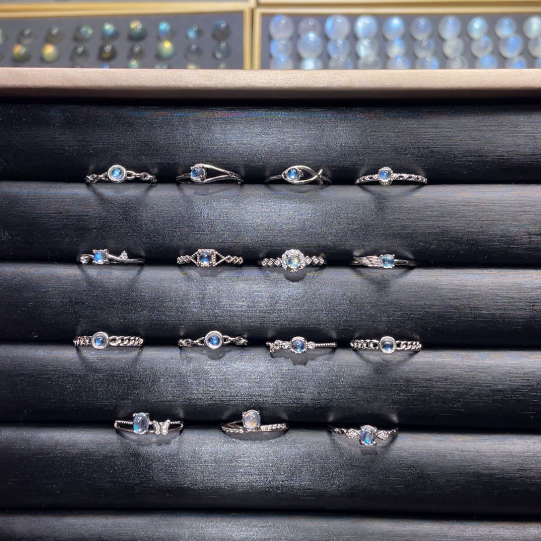 月光石戒指银S925镶嵌印度蓝月光戒指活口可调节