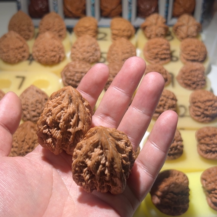时***人吊坠文玩核桃虎头王41